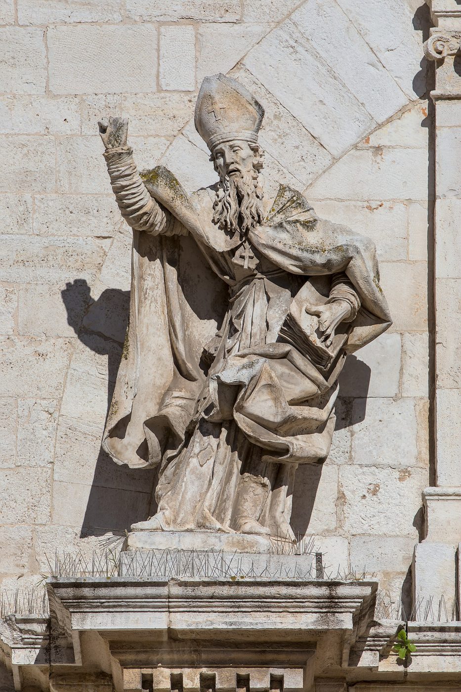 Dettaglio scultoreo della Cattedrale di San Sabino